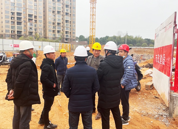 1612339680643039.jpg 南昌市政建設(shè)集團(tuán)湖南名門國際項目節(jié)前安全檢查6001.jpg