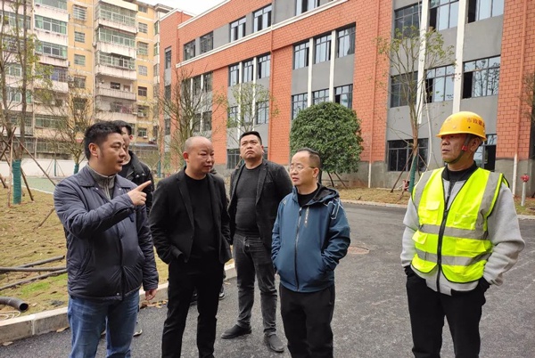 南昌市政建設(shè)集團進賢縣基礎(chǔ)教育提升改造工程檢查指導6003.jpg